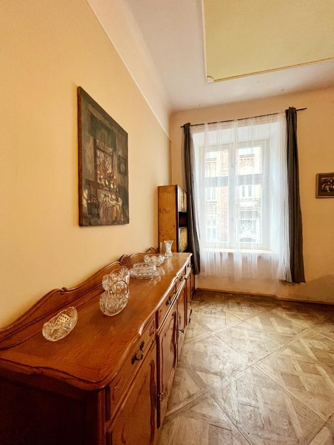Old Town Rooms Wielopole คราคูฟ ภายนอก รูปภาพ